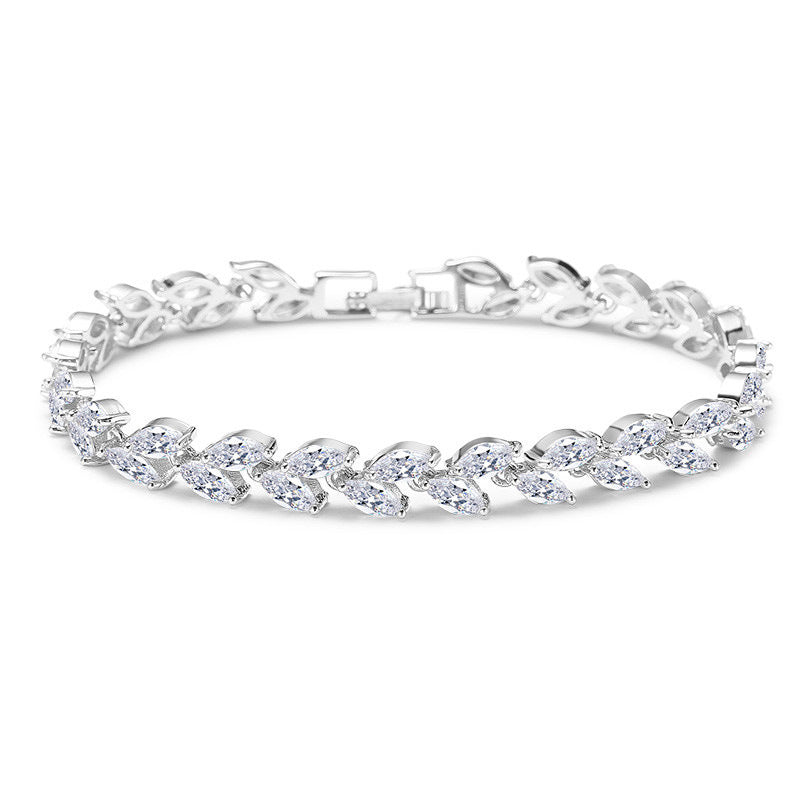 Ladies Necklace Hand Jewelry Earrings Jewelry Set Exquisite Micro Inlaid Zircon Bridal Accessories