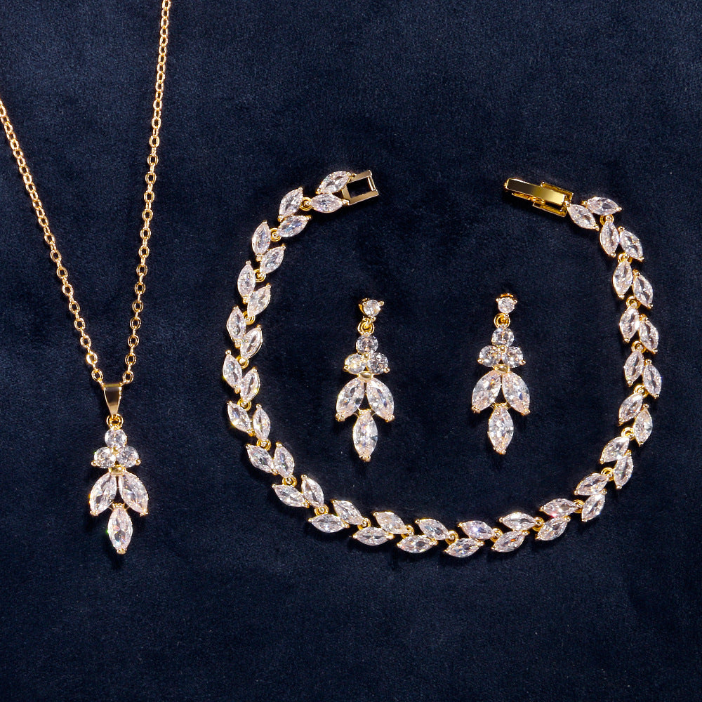 Ladies Necklace Hand Jewelry Earrings Jewelry Set Exquisite Micro Inlaid Zircon Bridal Accessories