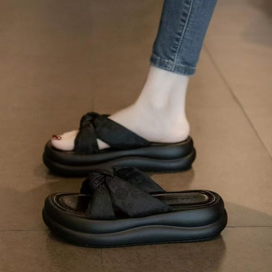Slippers Women's Sandals Women's 2025 New Explosions Summer Outer Wear New Fairy Style Thick Bottom Beach Fashion One-Word Shops