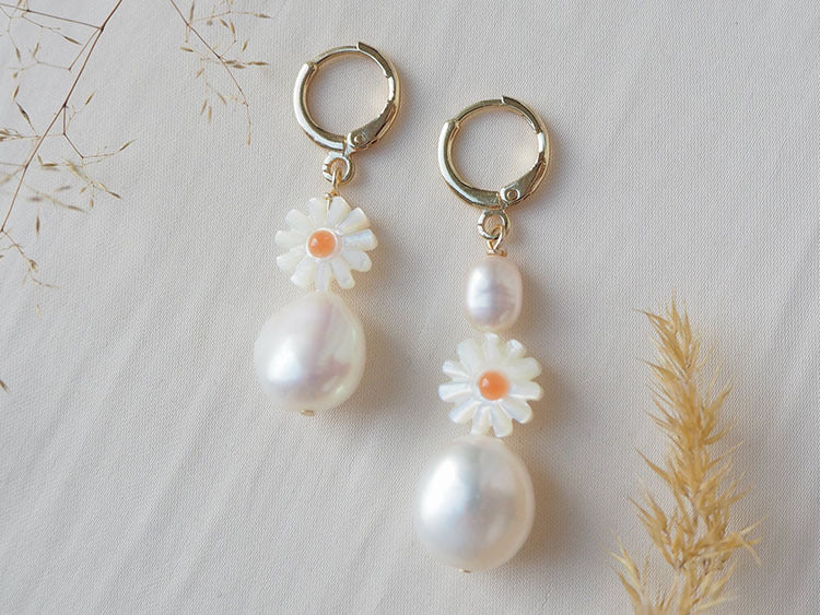 Freshwater Pearl Classic Shell Daisy Bracelet Earring Necklace Female