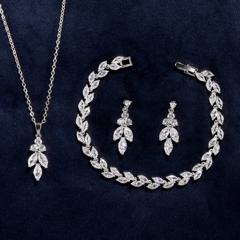 Ladies Necklace Hand Jewelry Earrings Jewelry Set Exquisite Micro Inlaid Zircon Bridal Accessories