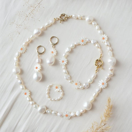 Freshwater Pearl Classic Shell Daisy Bracelet Earring Necklace Female