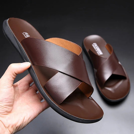 Korean Style Summer New Leather Slippers Men's Flip-Flops Sandals Non-Slip Soft Bottom Beach Shoes Men's Trendy Outdoor Slippers